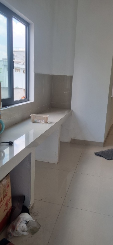 Cho thuê phòng trọ 18m2 giá rẻ