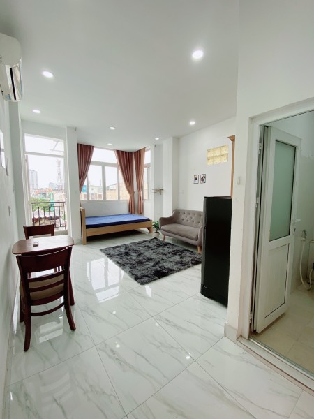 căn hộ full nt gần Landmark 81