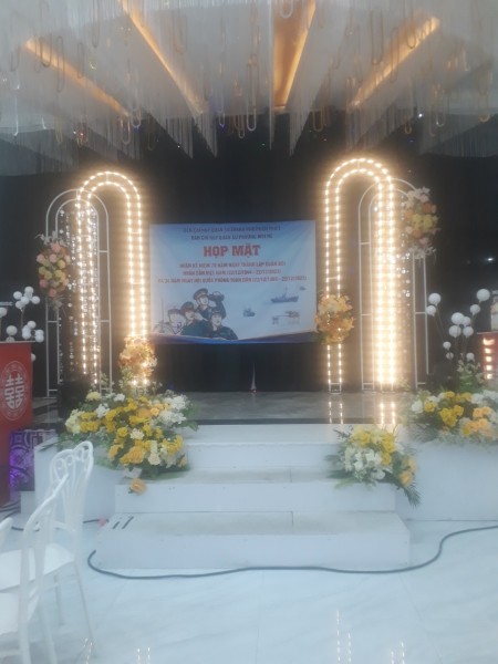 Đi đến slide 4