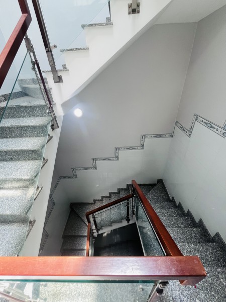 Đi đến slide 8