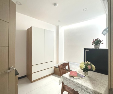 Căn hộ Dịch vụ FULL NT ở trung tâm quận 7