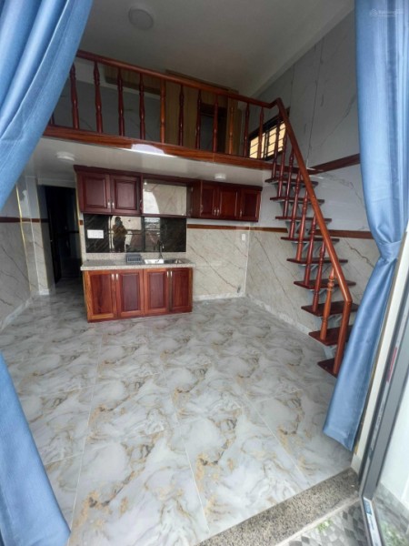 SIÊU PHẨM CĂN HỘ MỚI TINH TƯƠM, Nội Thất Gỗ cao cấp + Gác lửng, Thang máy