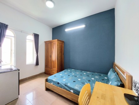 CHO THUÊ PHÒNG 25m2 FULL NỘI THẤT NGUYỄN THỊ THẬP, GẦN CHỢ TÂN MỸ
