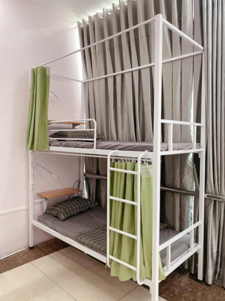 Ở ghép Ngõ 3 Thái Hà view hồ 1tr750k bao đnc