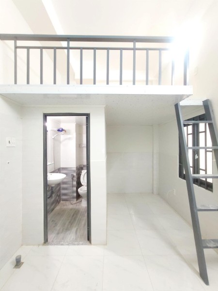 Phòng gác lửng giá rẻ giảm 900k/ tháng đầu tiên gần Thống Nhất