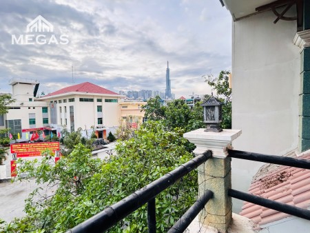 Đi đến slide 8