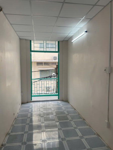 Cho Thuê Nhà Nguyên Căn Quận 5 Gần Trường Đại Học , Siêu Thị