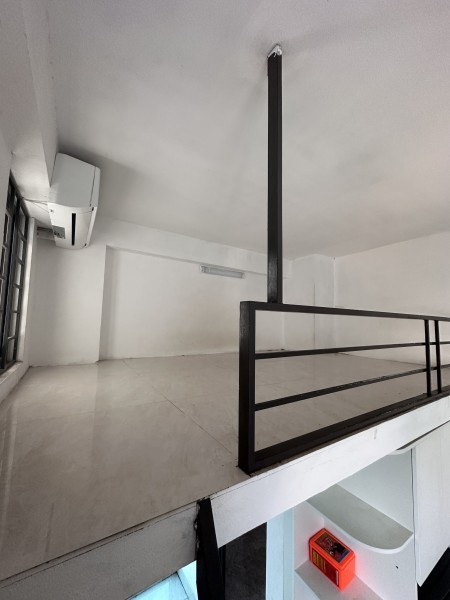 Chính chủ cho thuê phòng tại ngõ 82 phố Mễ Trì Hạ, vị trí đẹp, full đồ