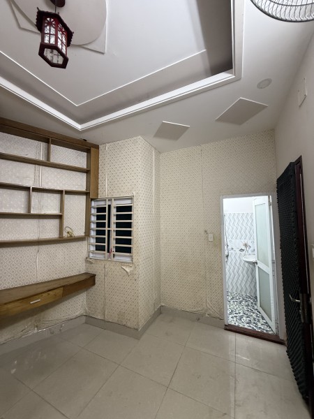 Cần cho thuê phòng nội thất cơ bản tại Hẻm 54 Bùi Quang Là, Quận Gò Vấp