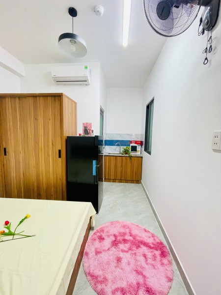 Phòng full nội thất đầu T4 có thể ở