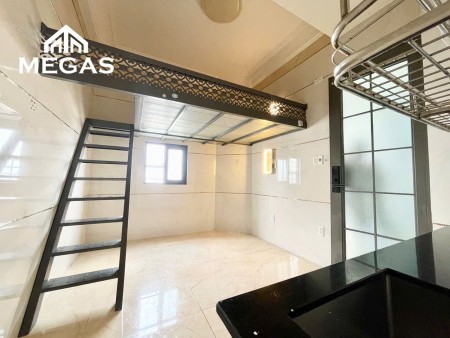 Duplex GÁC CAO, SẴN MÁY LẠNH gần VX PHÚ LÂM