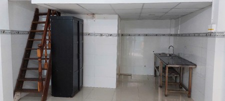 cho thuê phòng trọ diện tích hơn 30 m2 gần bệnh viện 175