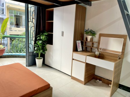 Đuplex Ban công lớn 45M2 Full Nội Thất Ngay chợ Phạm Văn Hai