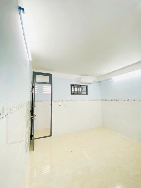Cho thuê nhanh phòng như hình ở Nguyễn Văn Quá, Q12