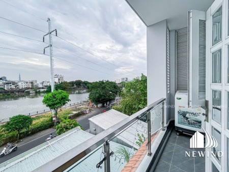 Đi đến slide 12