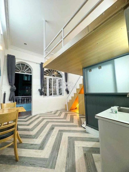 Trồng sẵn phòng duplex bancol gần cầu Công Lý, BV An Sinh, chùa Vĩnh Nghiêm Trần Quang Diệu quận 3