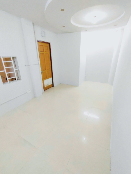 Phòng trống, wc riêng, đối diện Khu Đô Thị Cityland Gò Vấp