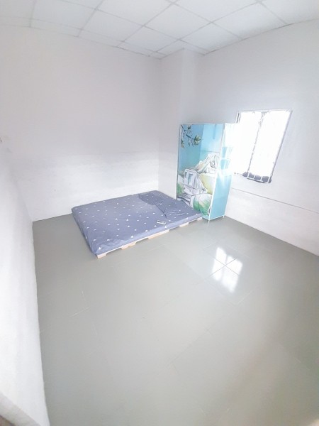PHÒNG TRỌ GIÁ RẺ THOÁNG MÁT GẦN SÂN BAY, CHỢ PHẠM VĂN BẠCH