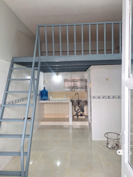 Cho nữ thuê phòng trọ Gần Đại Học Văn Lang. Đầy Đủ Tiện Nghi, Sạch Sẽ, An Toàn, Tiện Lợi.