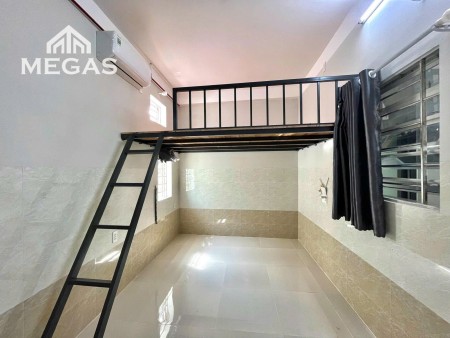 TRỐNG LẠI 1P CỬA SỔ, MÁY LẠNH, MÁY GIẶT RIÊNG, WIFI RIÊNG TỪNG PHÒNG,NÓNG LẠNH NGAY CVPM QUANG TRUNG