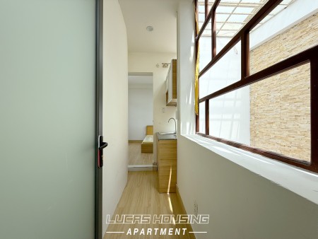 Cho thuê dạng 1 phòng ngủ cửa sổ thoáng . Ngay trung tâm Phú Nhuận