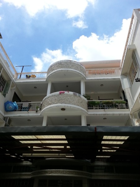 Phòng trọ 18-32m2 gần ngã ba CMT8, Phạm Văn Hai