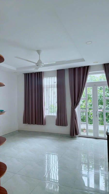 Đi đến slide 8