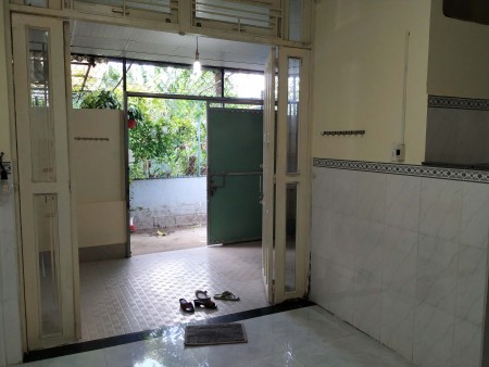 Cho thuê nhà nguyên căn, đường Lê Đức Thọ, P15, Gò Vấp.