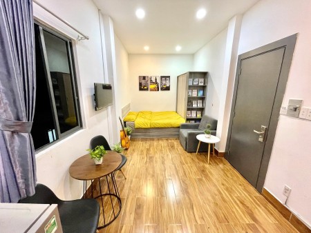  PHÒNG CÓ CỬA SỔ – TRỐNG SẴN – GIÁ 6 TRIỆU – QUẬN TÂN BÌNH Phòng 305 – 18 Giải Phóng, Phường 4