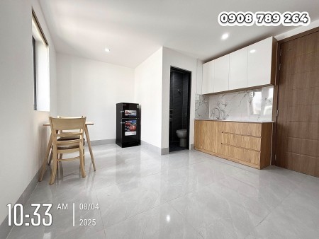 Cho thuê chdv cát lái gần Citisoho siêu rộng 40m2 1pn 1pk siêu rẻ 4tr5 full nt mới, có thang máy,