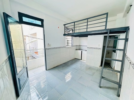 PHÒNG TRỌ MƠIIS XÂY BANCOL CỬA SỔ SIÊU THOÁNG NGAY ĐẠI HỌC VĂN LANG GIÁ CHỈ 3TR5