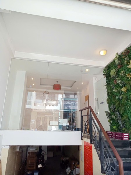 Chính chủ cho thuê mặt bằng ~ 52m2 ngay Hoa Lan P2 Phú Nhuận