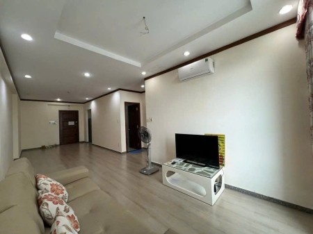 Căn hộ Oriental Plaza, Âu Cơ, Tân Phú: 14tr/th, 95m2,3pn,full NT
