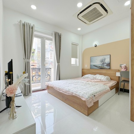 CĂN HỘ 1PN CAO CẤP - NHÀ MỚI - FULL NỘI THẤT - VỊ TRÍ THUẬN TIỆN DI CHUYỂN