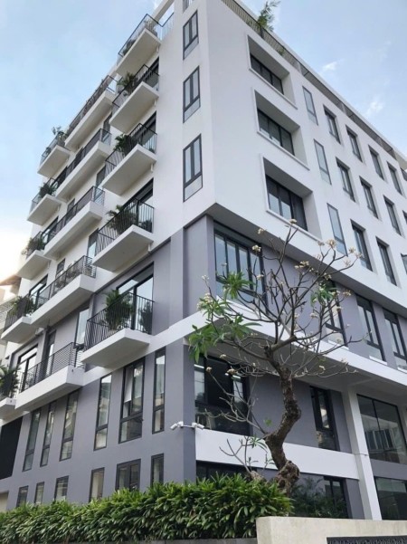 Phòng cho thuê mới xây full nội thất - Gần công viên Gia Định