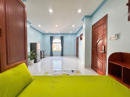 PHÒNG 40m2 FULL NỘI THẤT LÝ THƯỜNG KIỆT GIAO 3/2