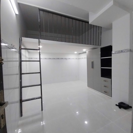 Căn trọ có gác ngay gần BigC Trường Chinh