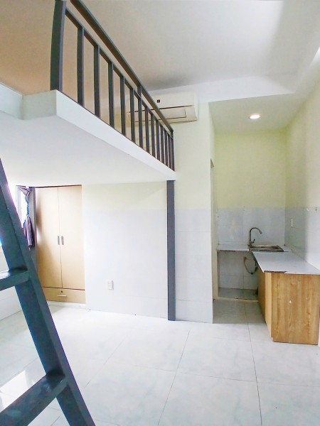 Cho thuê phòng trọ giá rẻ có cửa sổ thoáng ngay Lê Văn Quới gần ngã tư bốn xã