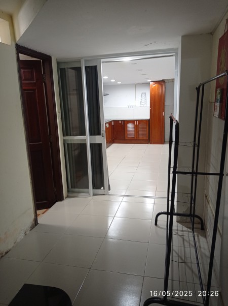 Phòng Hai Bà Trưng Q3 WC riêng Tự do Nội thất cơ bản