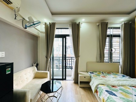 CĂN HỘ MỚI ĐẸP GẦN SÂN BAY – ĐƯỜNG YÊN THẾ, TÂN BÌNH – FULL NỘI THẤT, BAN CÔNG