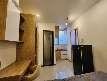 PHÒNG FULL NỘI THẤT, CỬA SỔ TRỜI LỚN SÁNG THOÁNG – XVNT, Q.BT, GẦN THỊ NGHÈ, SÁT BÊN QUẬN 1