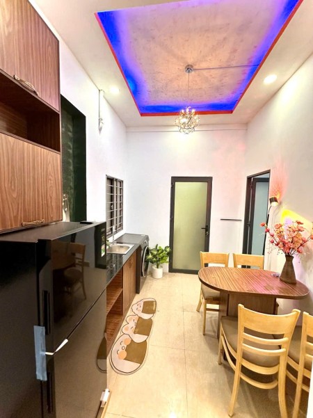  CĂN HỘ XỊN XÒ TÂN BÌNH 2 phòng ngủ + 2WC (có bồn tắm to oạch) + 1 phòng khách