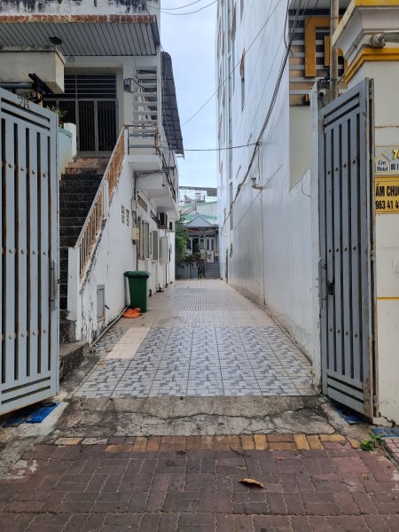 Cho thuê nhà trọ đối diện Chung Cư Melody. 55m2. 2 Phòng Ngủ. An ninh, Yên tĩnh, Sạch sẽ, Thoáng mát