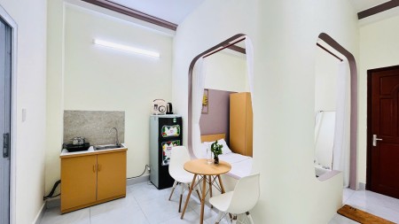 ⭐️CĂN HỘ MỚI – CÓ BAN CÔNG – FULL NỘI THẤT – GẦN SÂN BAY