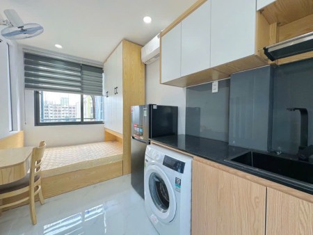 CHO THUÊ PHÒNG 25m2 CỬA SỔ TRỜI, THANG MÁY - BÌNH THẠNH GIÁP QUẬN 1, QUẬN 2, PHÚ NHUẬN , QUẬN 3