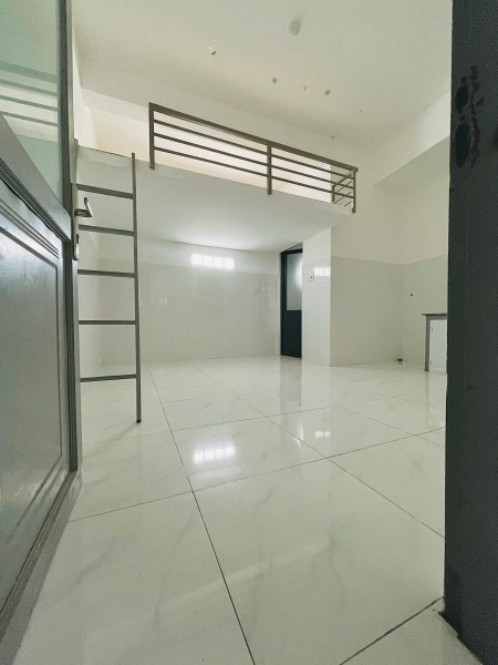 Phòng Trọ Giá Rẻ 30m2 Bảo Vệ 24/7 Có Thang Máy Hầm Xe Ngay Ngã 4 Lê Quang Định - Bùi Đình Tuý