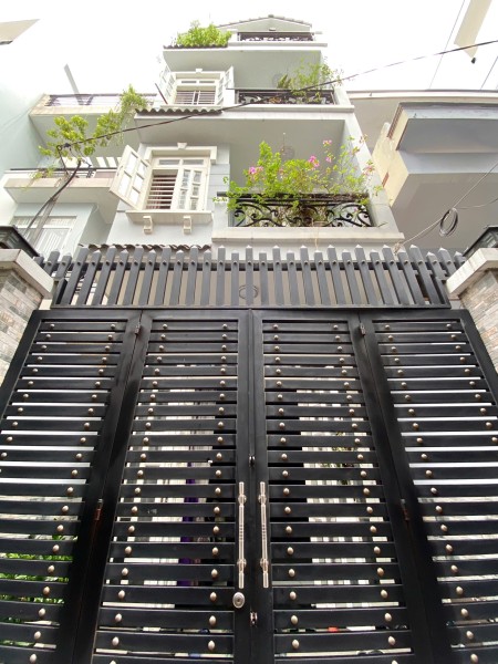 PHÒNG RỘNG 24M², WC RIÊNG – VỊ TRÍ TRUNG TÂM GẦN PHÚ NHUẬN