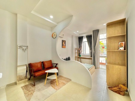 Căn hộ 1 phòng ngủ, PK siêu sang đủ nội thất 50 Trường Sơn quận Tân Bình (đi bộ qua sân bay)