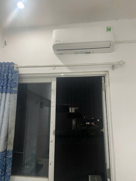 Phòng 20m2 máy lạnh wc trong Đường số 7 cho thuê.