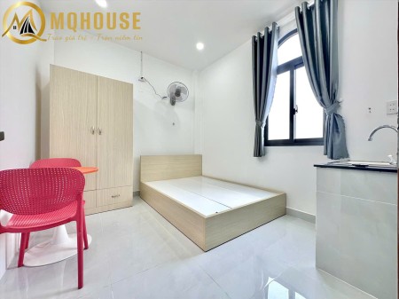 Cho Thuê Căn Hộ Mới 100% - Full Nội Thất - Thang Máy - Cửa Sổ Thoáng - Gần Chợ Bà Chiểu - Giá 9tr